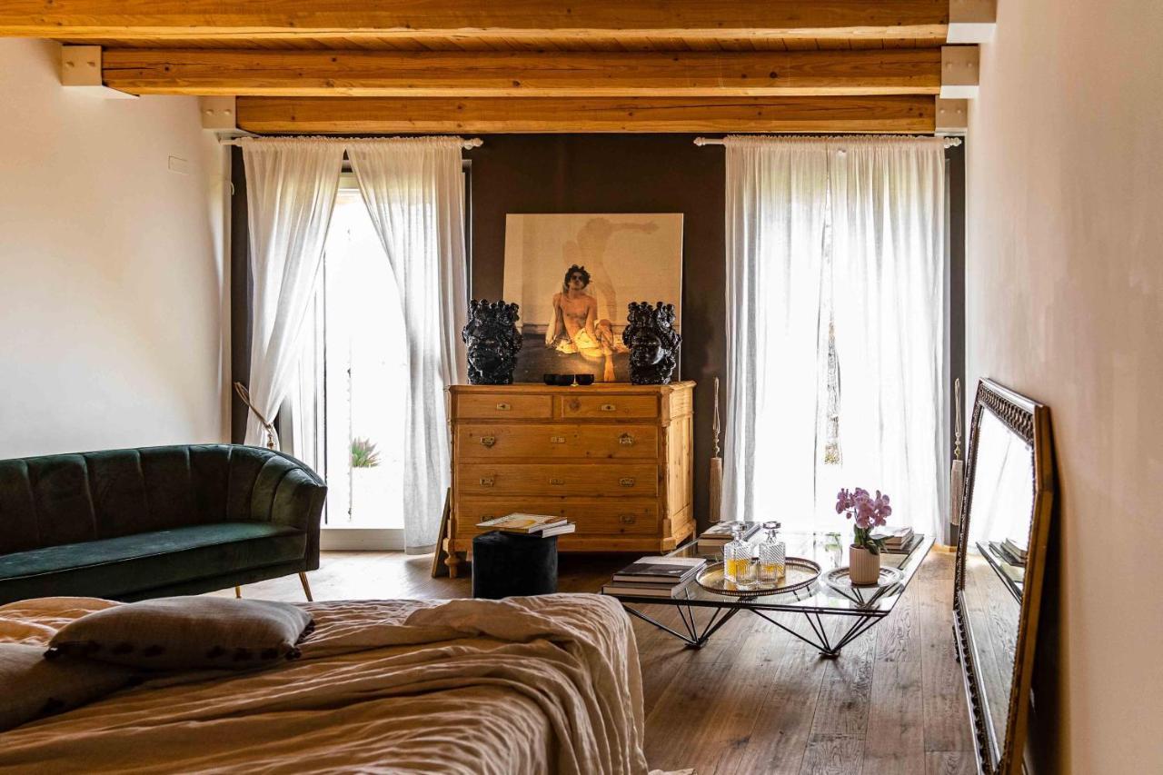 Casavostra - Ambience Suites Ostra Vetere Exterior foto