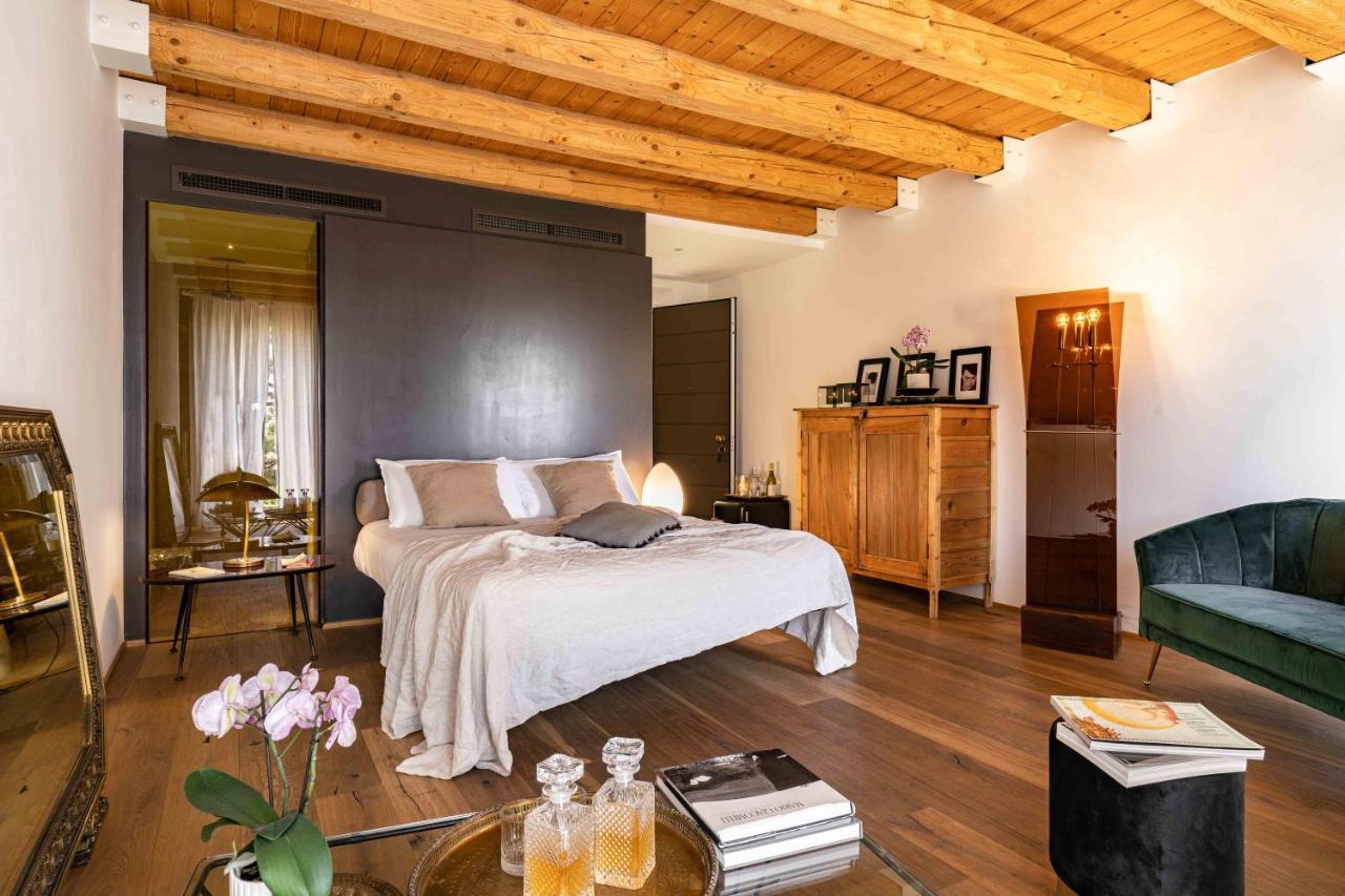 Casavostra - Ambience Suites Ostra Vetere Exterior foto